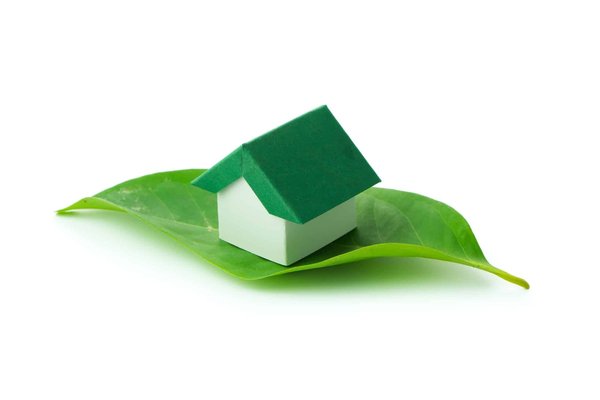 Quels sont les avantages d'une agence immobilière éco-responsable pour les clients ?